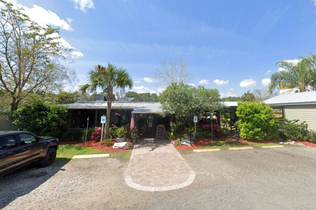 A picture of Lulu's Restaurant in Ponte Vedra Beach.