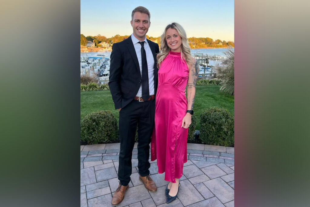 Picture of newlywed couple