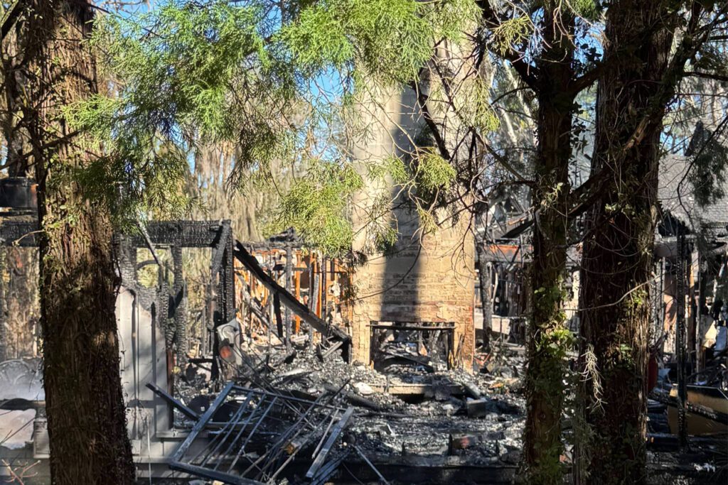 aftermath of a Ponte Vera Beach fire.
