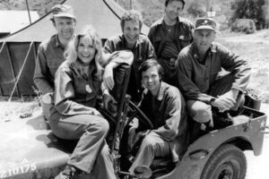 The cast of MASH
